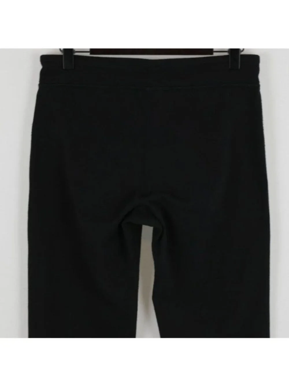 Lululemon Women's Size 6 Black Mid Rise Vented Flare Crop Activewear Leggings